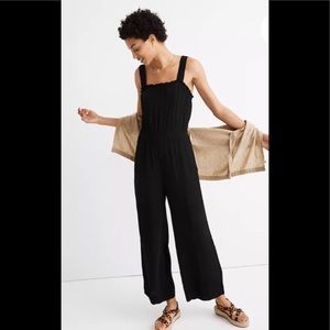 Madewell Smocked Tank Jumpsuit size 8
Black Brand new with tags